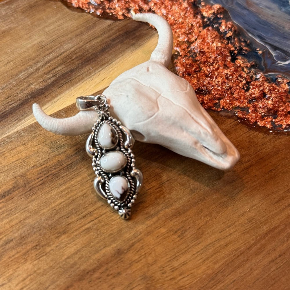 Gorgeous 925 Sterling Silver and White Buffalo Pendant